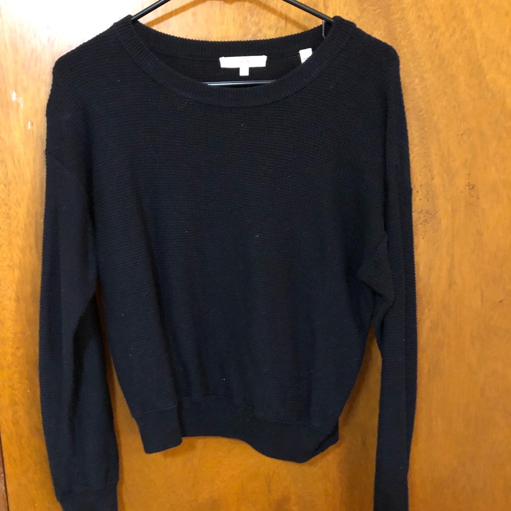 Vince Knit Sweater 🧶 Navy Blue
